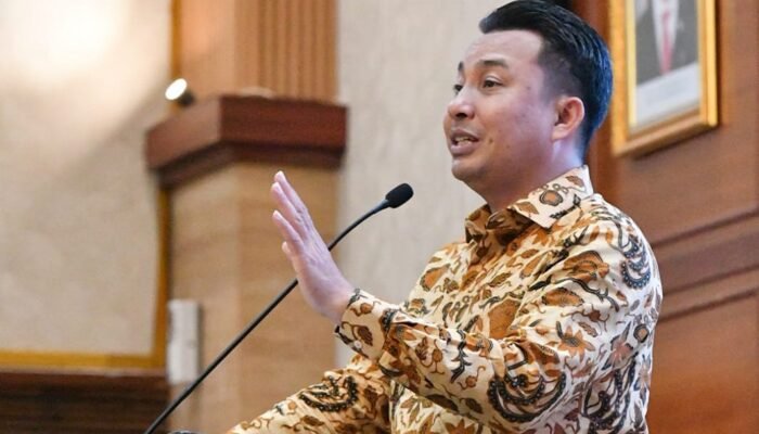 HEBAT! Bupati Luwu Utara Terpilih sebagai Ketua Harian Asosiasi Kabupaten Penghasil Sawit Indonesia