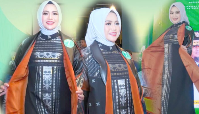 Nilasari Dhevy Bijak Tampilkan Gaun Motif Luwu pada UMKM FI3STA 2025