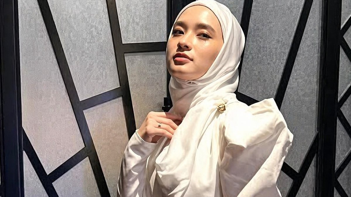 inara rusli dalam kasus dugaan selingkuh dan zina