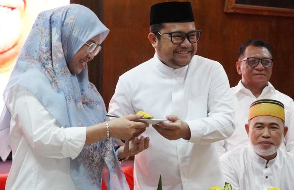 Bupati dan Wakil Bupati Gowa menghadiri dzikir dan doa akhir tahun Relawan Hati Damai di Balla Lompoa