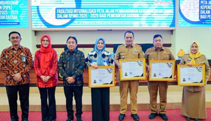 Terima Penghargaan BKKBN, Wagub Fatmawati: Ini Hasil Kerja Kolaboratif Daerah dan Pemanngku Kepentingan