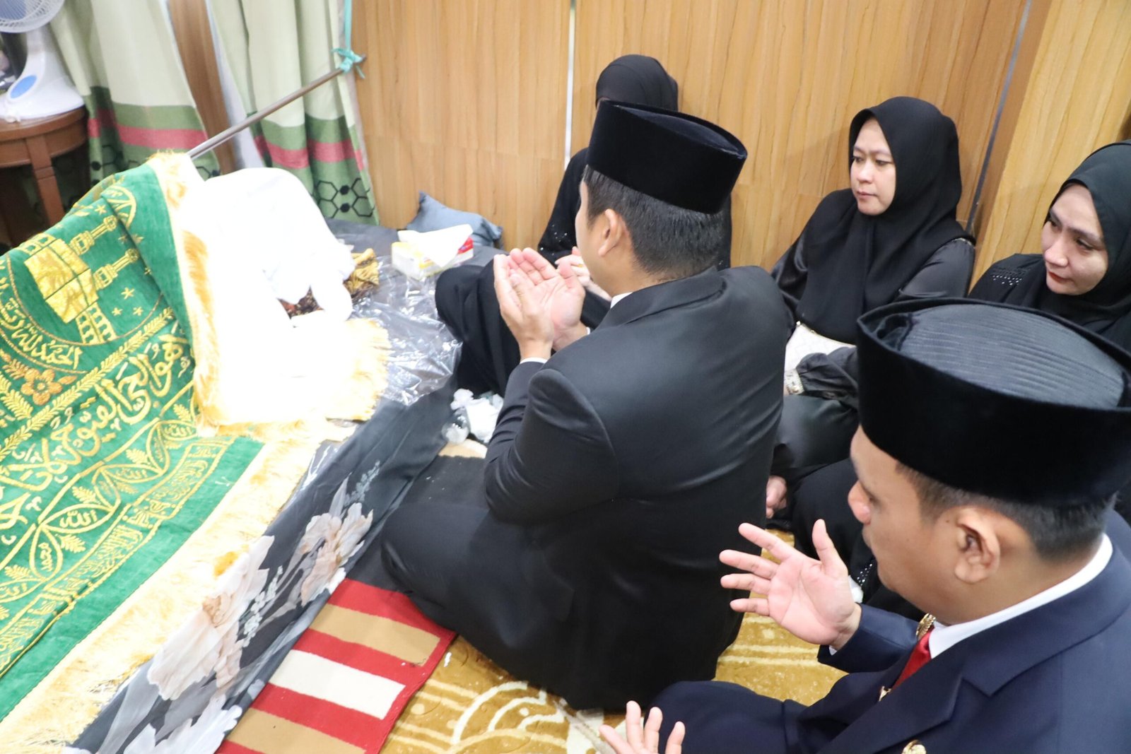 WhatsApp Image 2025-12-08 at 22.29.05