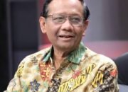 Ketika Mahfud MD di Makassar, Tegaskan Penempatan Polisi Aktif di Kementerian Langgar Konstitusi