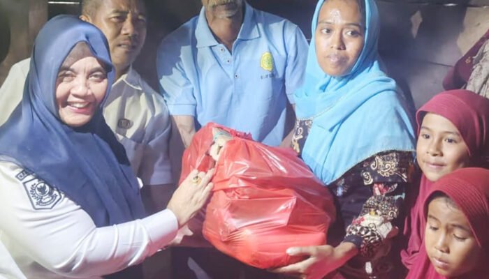 Viral Tak Makan, Bupati Sinjai Datang, Utang Lunas – Anak Diselamatkan