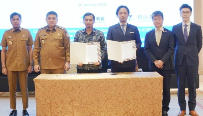 wali kota makassar munafri arifuddin membuka workshop zero carbon city bersama yokohama