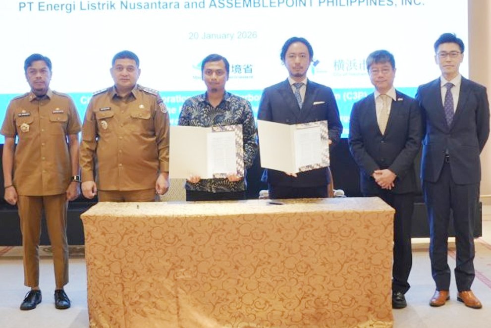 wali kota makassar munafri arifuddin membuka workshop zero carbon city bersama yokohama