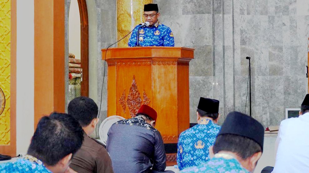 bupati luwu hadiri peringatan isra miraj 1447 h di masjid agung belopa