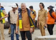 Bupati Irwan Tinjau Lokasi Bencana Rob dan Tanggul Jebol, Warga Pinrang Diminta Waspada