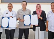 Donasi Rp500 Juta, Wabup Bulukumba Datangi Tanah Datar Pasca Bencana