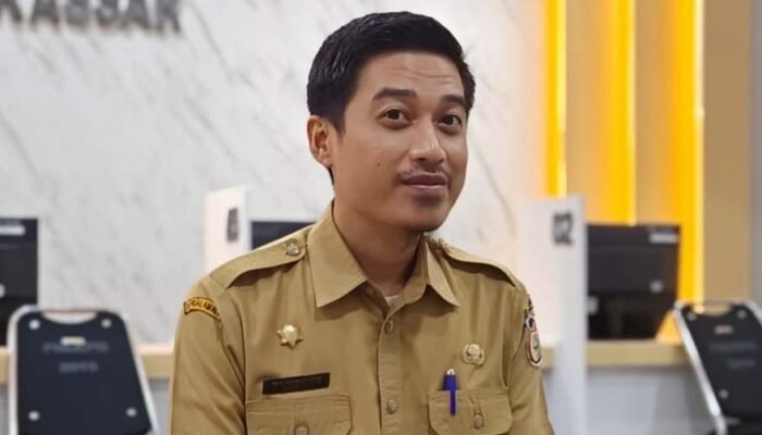 Pelayanan Dukcapil Makassar Setara Daratan dan Kepulauan