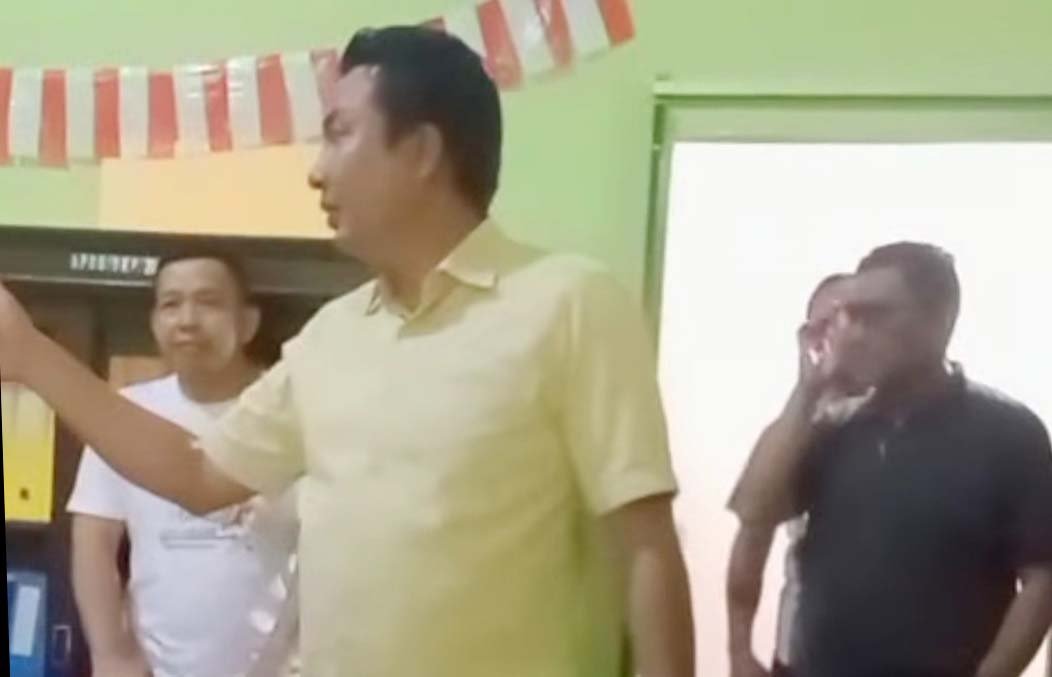 Bupati Luwu Utara Andi Abdullah Rahim melakukan sidak ke kantor OPD pada hari kerja perdana tahun 2026