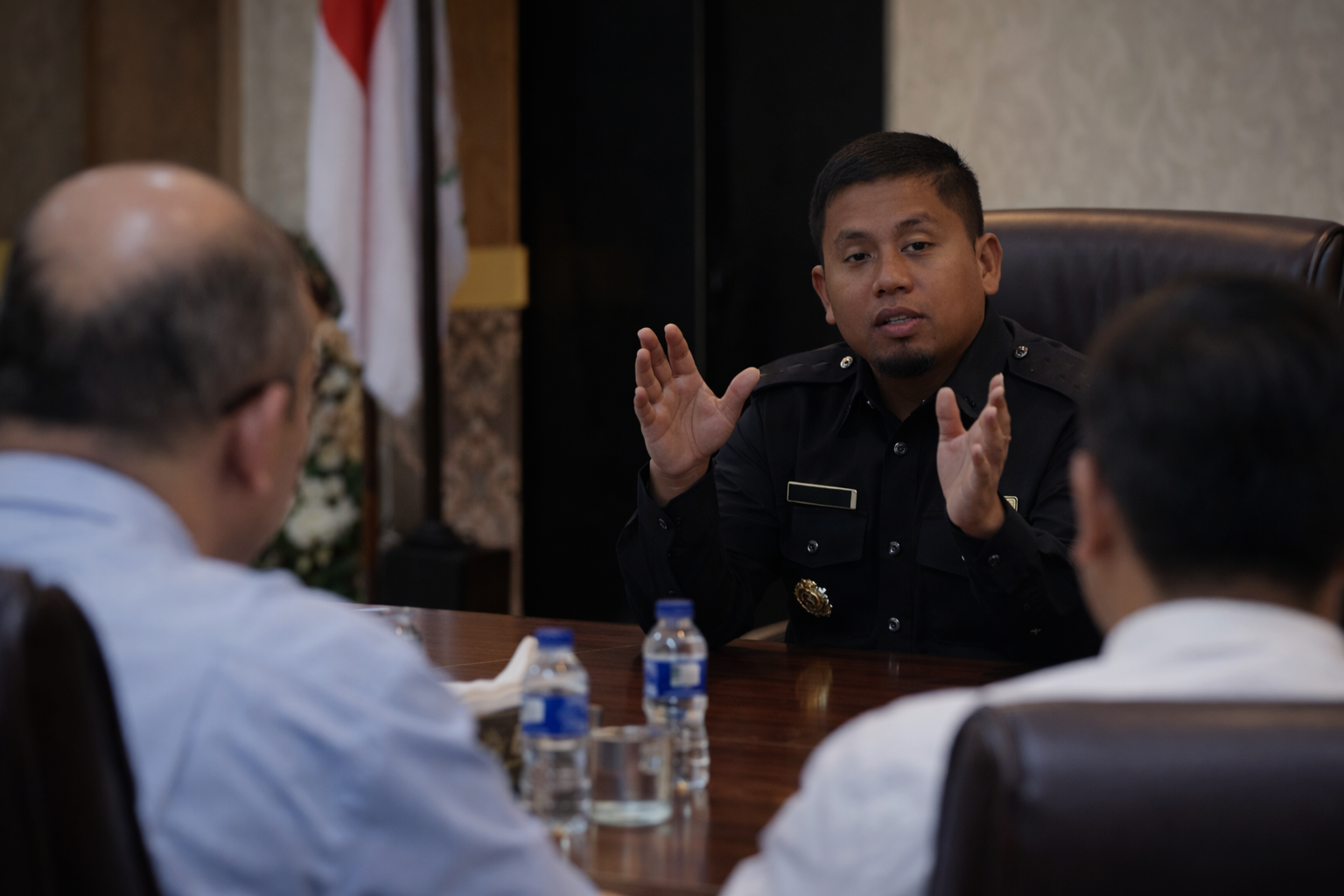 wali kota parepare mengajak investor mengelola eks gedung cahaya ujung cu