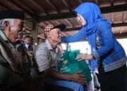 Bupati Gowa Pimpin One Day One District, Serahkan Bantuan Keluarga Miskin Ekstrem
