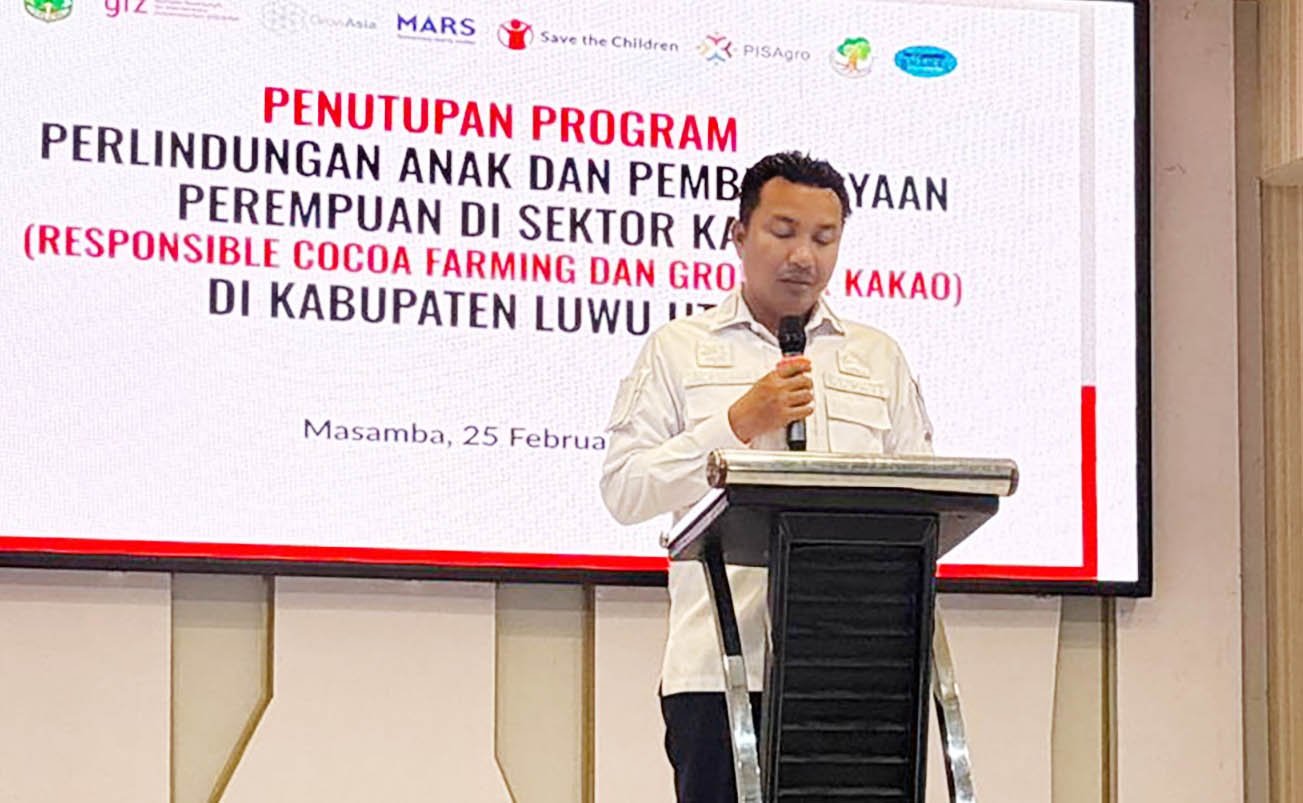 bupati luwu utara andi abdullah rahim menghadiri kegiatan program kakao di luwu utara