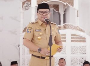 wakil bupati gowa membuka manasik haji terkait peningkatan kuota haji di masjid agung syekh yusuf gowa