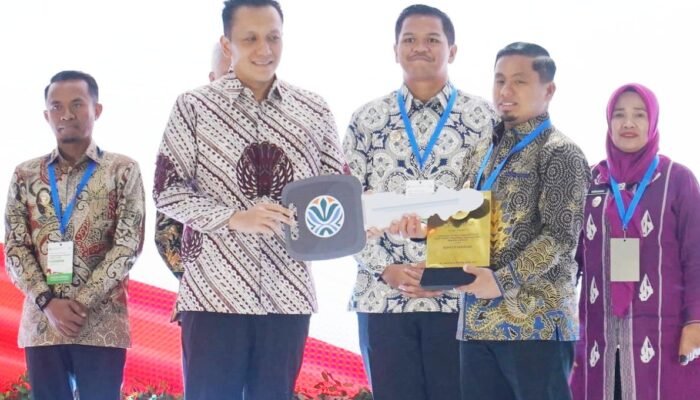 Parepare Raih Sertifikat Menuju Kota Bersih, Tembus 6 Besar Nasional Pengelolaan Sampah 2025