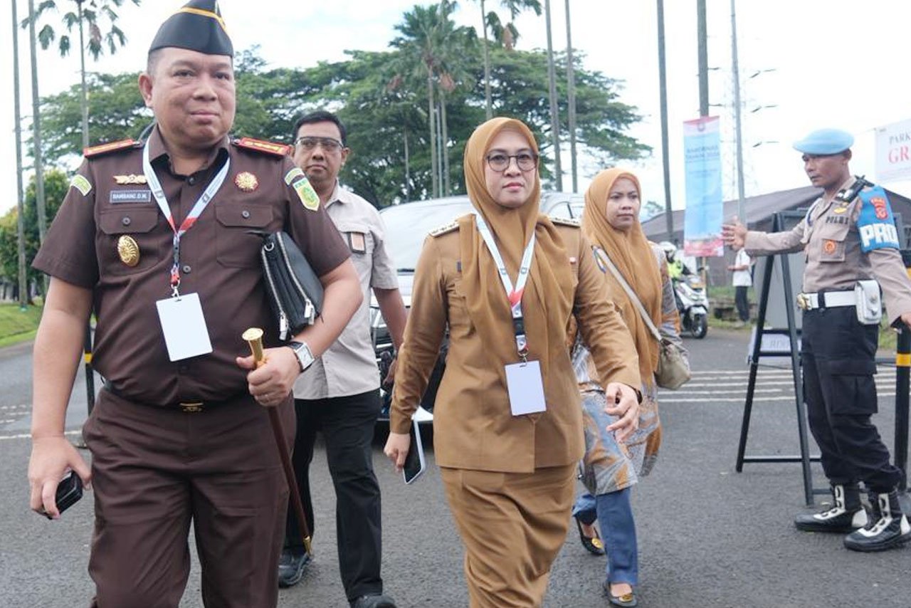 bupati sitti husniah talenrang menghadiri rakornas pemerintah pusat dan daerah di sentul international convention center bogor
