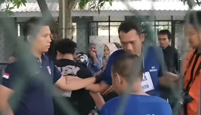 Sidang Perdana Pembunuhan Satu Keluarga Paoman, Dua Terdakwa Terancam Pidana Mati