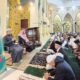 syeik ahmad ibrahim daud memimpin sholat tarawih di masjid al-ikhwan sorowako luwu timur