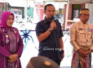 gubernur sulsel andi sudirman sulaiman meresmikan jalan muhammadiyah di kota rappang kecamatan panca rijang