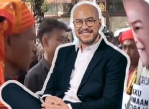 komika pandji pragiwaksono terkait pemeriksaan bareskrim polri dalam kasus dugaan penghinaan adat toraja