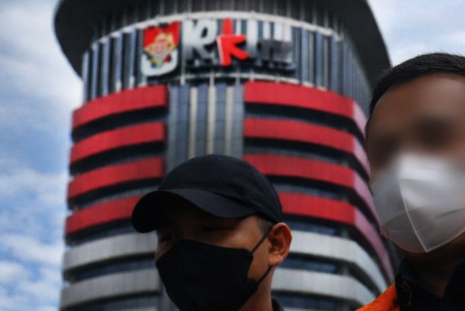 ott kpk jakarta pejabat bea cukai diamankan untuk pemeriksaan