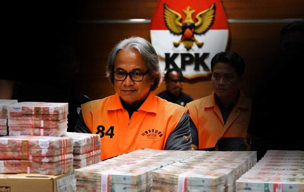 kpk menetapkan tiga tersangka kasus suap restitusi pajak di kpp madya banjarmasin