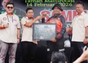 wali kota parepare tasming hamid melepas riders jelajah bumi bj habibie 4 di taman mattirotasi 14/2/2026