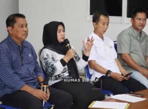 wakil bupati sidenreng rappang nurkanaah memimpin rapat persiapan porsenijar pgri sulsel 2026 di rumah jabatan wakil bupati