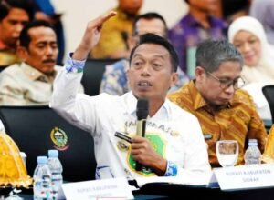 bupati sidrap syaharuddin alrif menghadiri hlm tpid tp2dd sulsel di kantor gubernur sulawesi selatan 13/2/2026