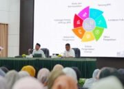 direktur pengelolaan pemeriksaan vi bpk thomas ipoeng menjadi narasumber di makassar