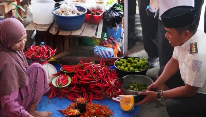 Bupati Wajo Pantau Harga Sembako Pasca Ramadan