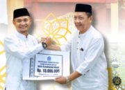 bupati bone andi asman sulaiman memimpin safari ramadhan di masjid besar jamiul ihsan desa uloe