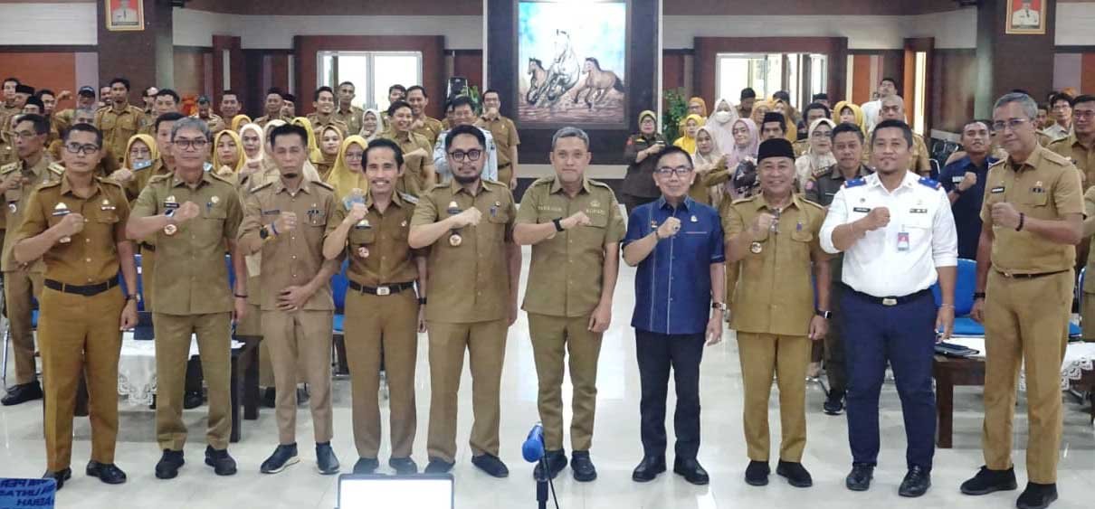 bupati jeneponto paris yasir membuka forum rkpd jeneponto di ruang pola kantor bupati jeneponto