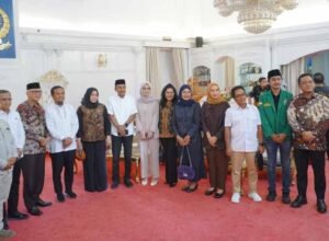 bupati luwu menghadiri dialog pemekaran luwu tengah bersama ketua komisi ii dpr ri di rumah jabatan gubernur sulsel makassar