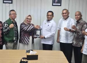 bupati luwu patahudding audiensi pengembangan hortikultura di kantor kemenko pangan jakarta