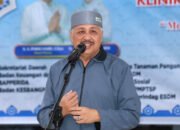 bupati pinrang irwan hamid menghadiri kegiatan klinik ramadan di pinrang