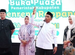 bupati sidrap syaharuddin alrif menyampaikan konsep sidrap 5s saat buka puasa bersama di makassar