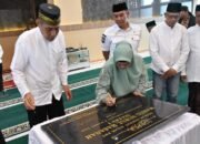 bupati sinjai ratnawati arif meresmikan masjid nurul hasanah bikeru di sinjai selatan