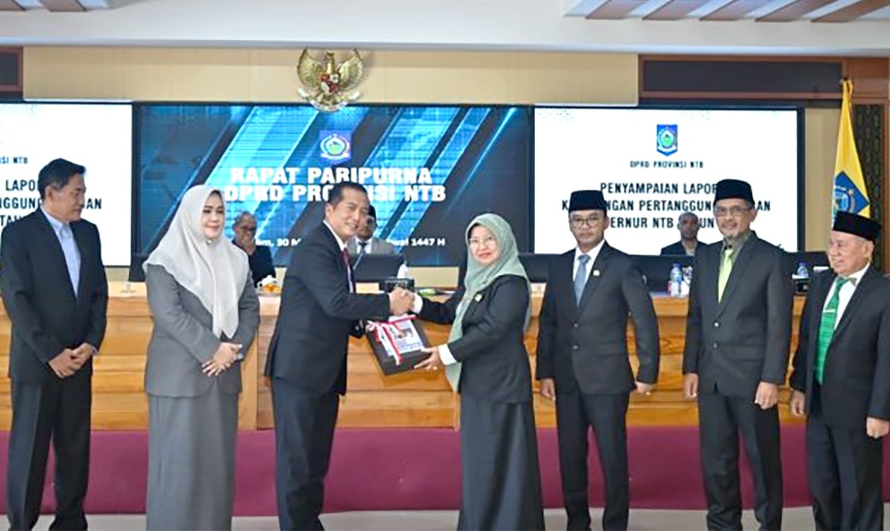 dprd ntb menggelar rapat paripurna lkpj gubernur ntb di mataram