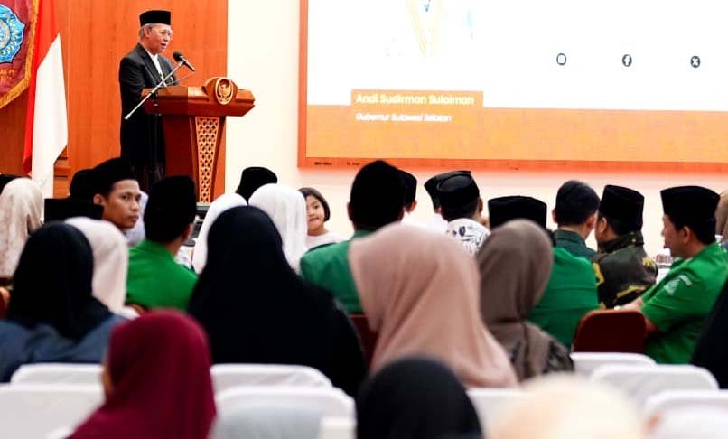 gubernur sulawesi selatan andi sudirman sulaiman buka puasa bersama anak yatim di rumah jabatan gubernur sulsel makassar