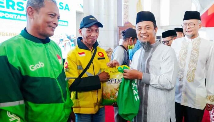Gubernur Sulsel Andi Sudirman Sulaiman Buka Puasa Bersama Insan Transportasi
