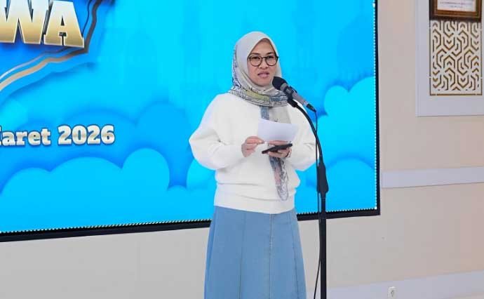 bupati gowa sitti husniah talenrang menghadiri dialog kepemudaan bersama pemuda di baruga tinggimae gowa