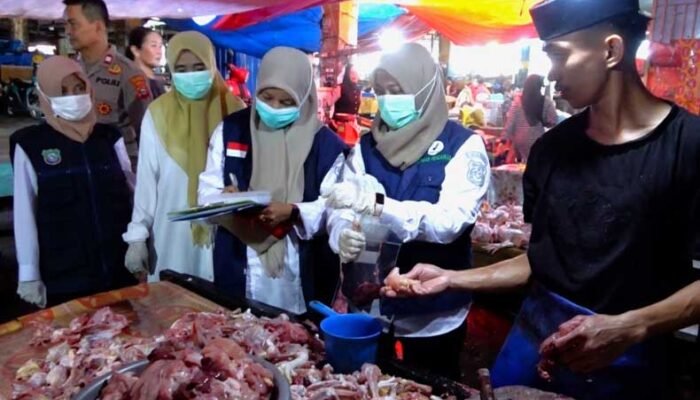 Pemkab Pangkep Pastikan Pangan Layak Konsumsi, Uji 50 Sampel Termasuk Takjil