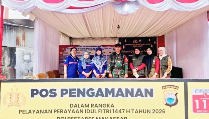 tim kesehatan dinas kesehatan sulawesi selatan bersiaga di pos pengamanan operasi ketupat 2026 makassar untuk pelayanan medis pemudik