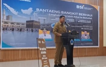bupati bantaeng m fathul fauzy nurdin menghadiri sosialisasi program bantaeng bangkit berhaji di gedung balai kartini bantaeng