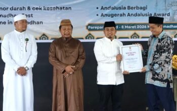 wali kota parepare tasming hamid menerima andalusia award di parepare minggu 8 maret 2026