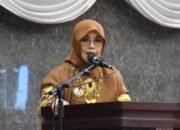 bupati sinjai ratnawati arif memaparkan capaian setahun kepemimpinannya, sinjai catat kemiskinan turun 7,41 persen dan ekonomi tumbuh 6,05 persen.