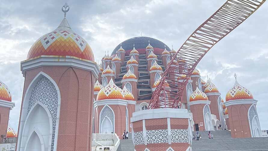 masjid kubah 99 asmaul husna lokasi shalat id makassar