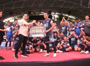 sekda parepare amarun agung hamka menutup liga ramadan 2026 di lapangan andi makkasau parepare